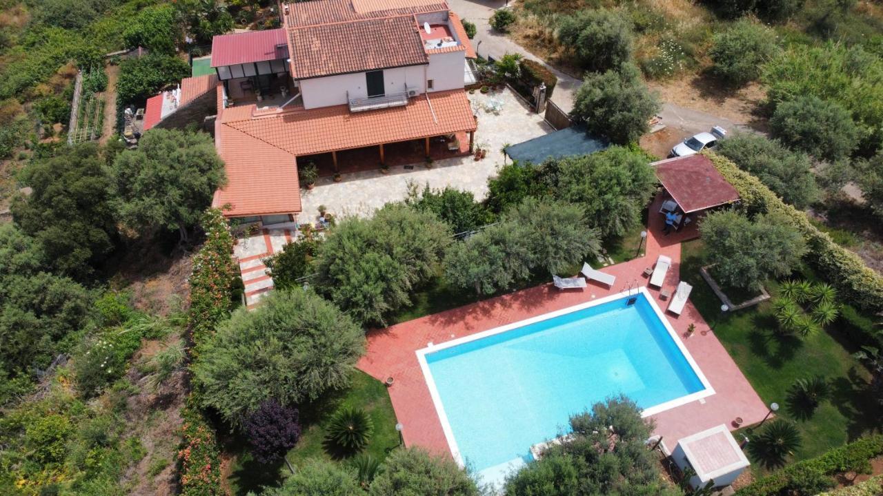 Villa Ficodindia Altavilla Milicia Eksteriør billede